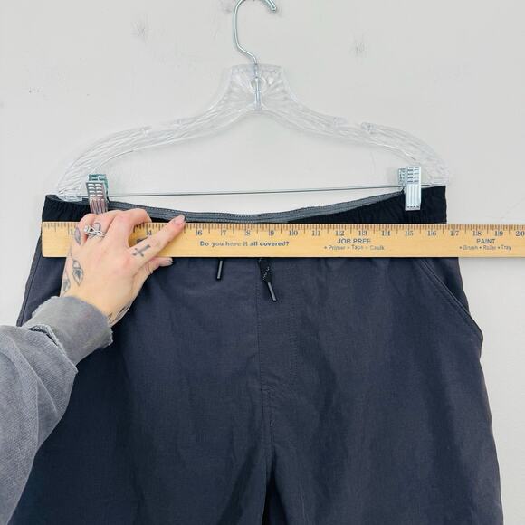 Kenneth Cole Gray Bermuda Shorts Men’s Size L - Picture 2 of 8